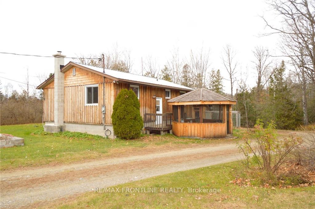 Front of 732 French Line Road