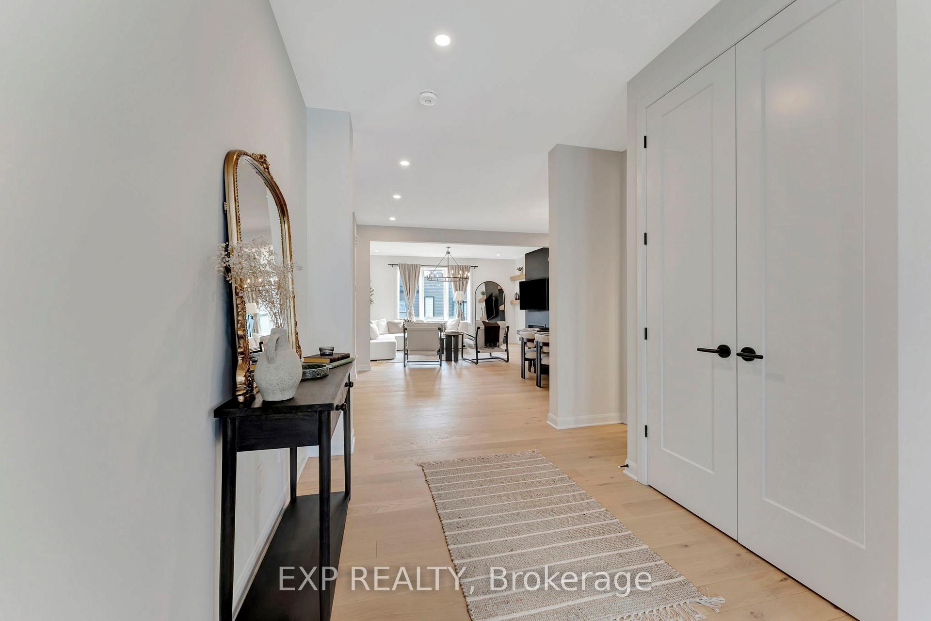 Photo 5 of 526 Anchor Circle, Ottawa, Mahogany Community — HOMEH