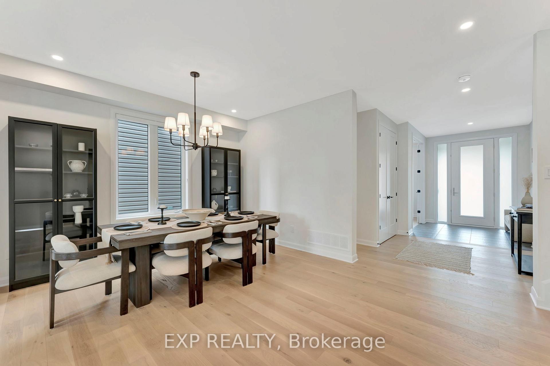 Photo 14 of 526 Anchor Circle, Ottawa, Mahogany Community — HOMEH