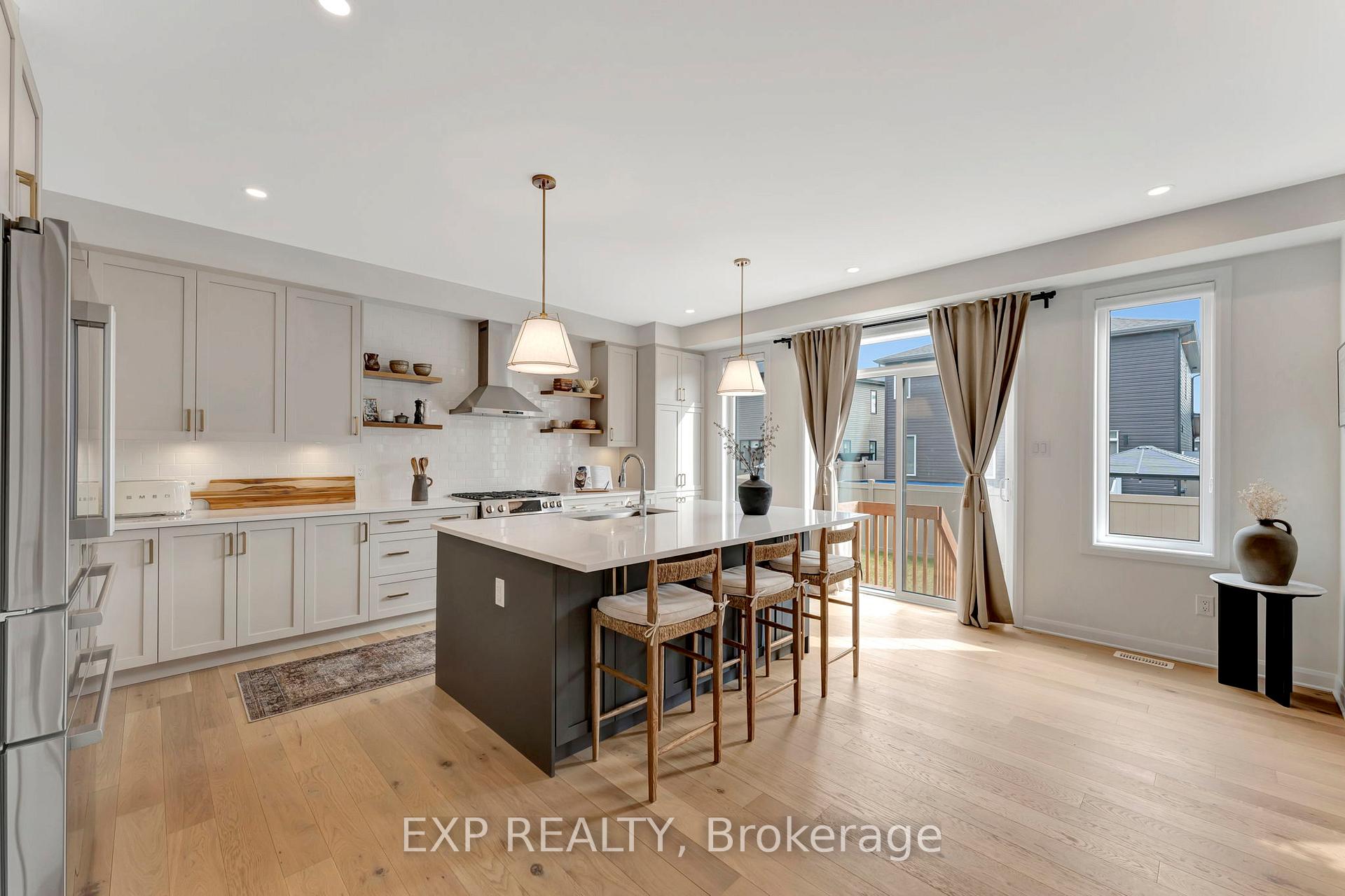 Photo 15 of 526 Anchor Circle, Ottawa, Mahogany Community — HOMEH