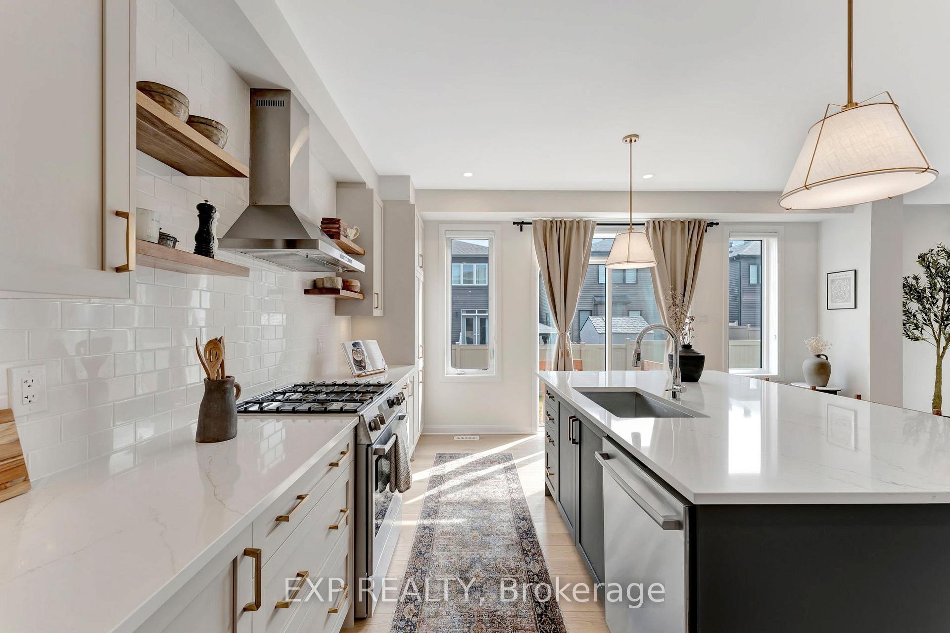 Photo 18 of 526 Anchor Circle, Ottawa, Mahogany Community — HOMEH