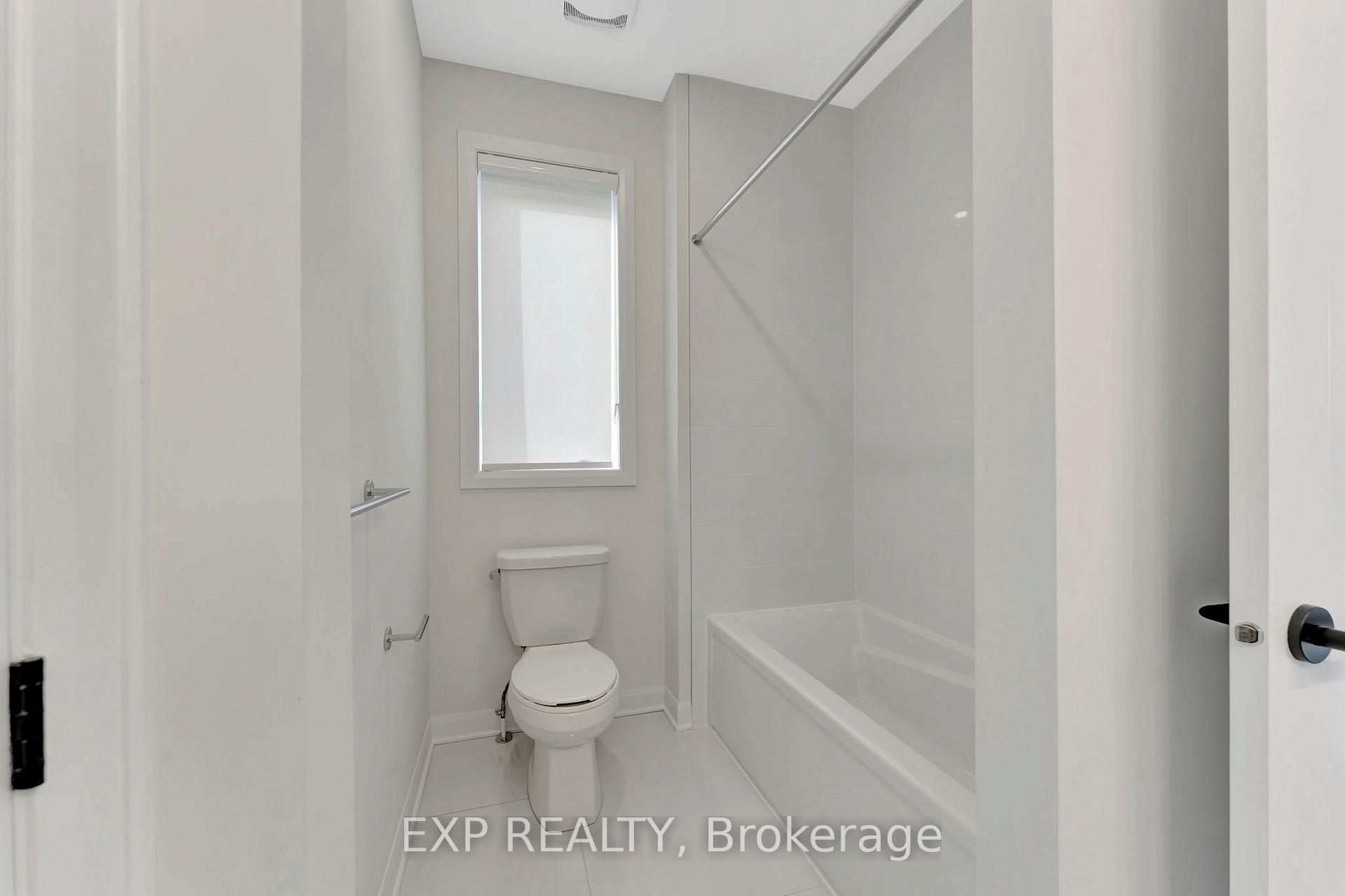 Photo 43 of 526 Anchor Circle, Ottawa, Mahogany Community — HOMEH