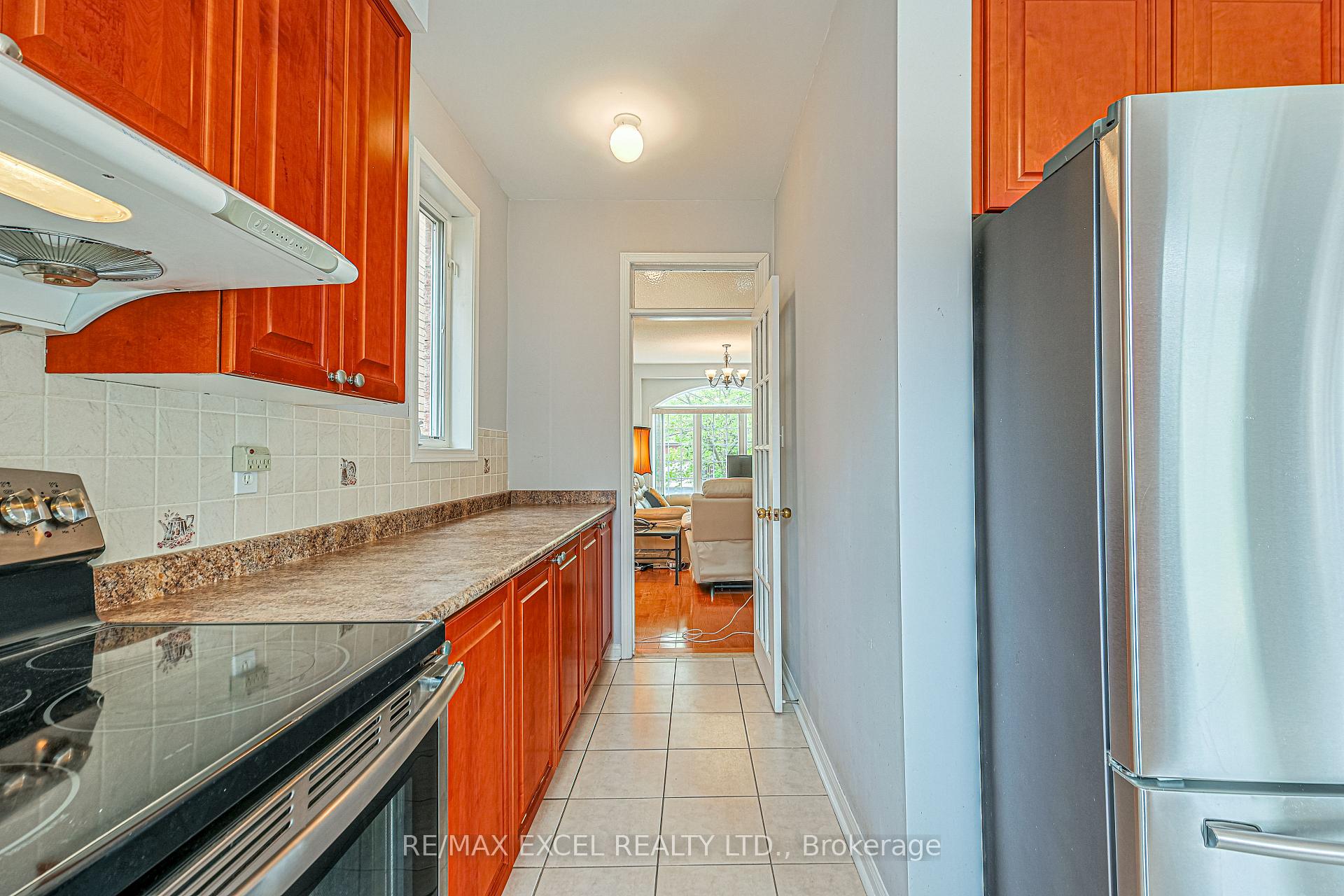 Photo 9 of 37 Baintree Street, Markham, Wismer — HOMEH