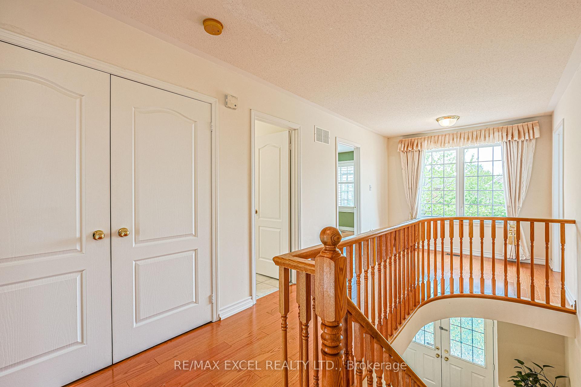 Photo 17 of 37 Baintree Street, Markham, Wismer — HOMEH