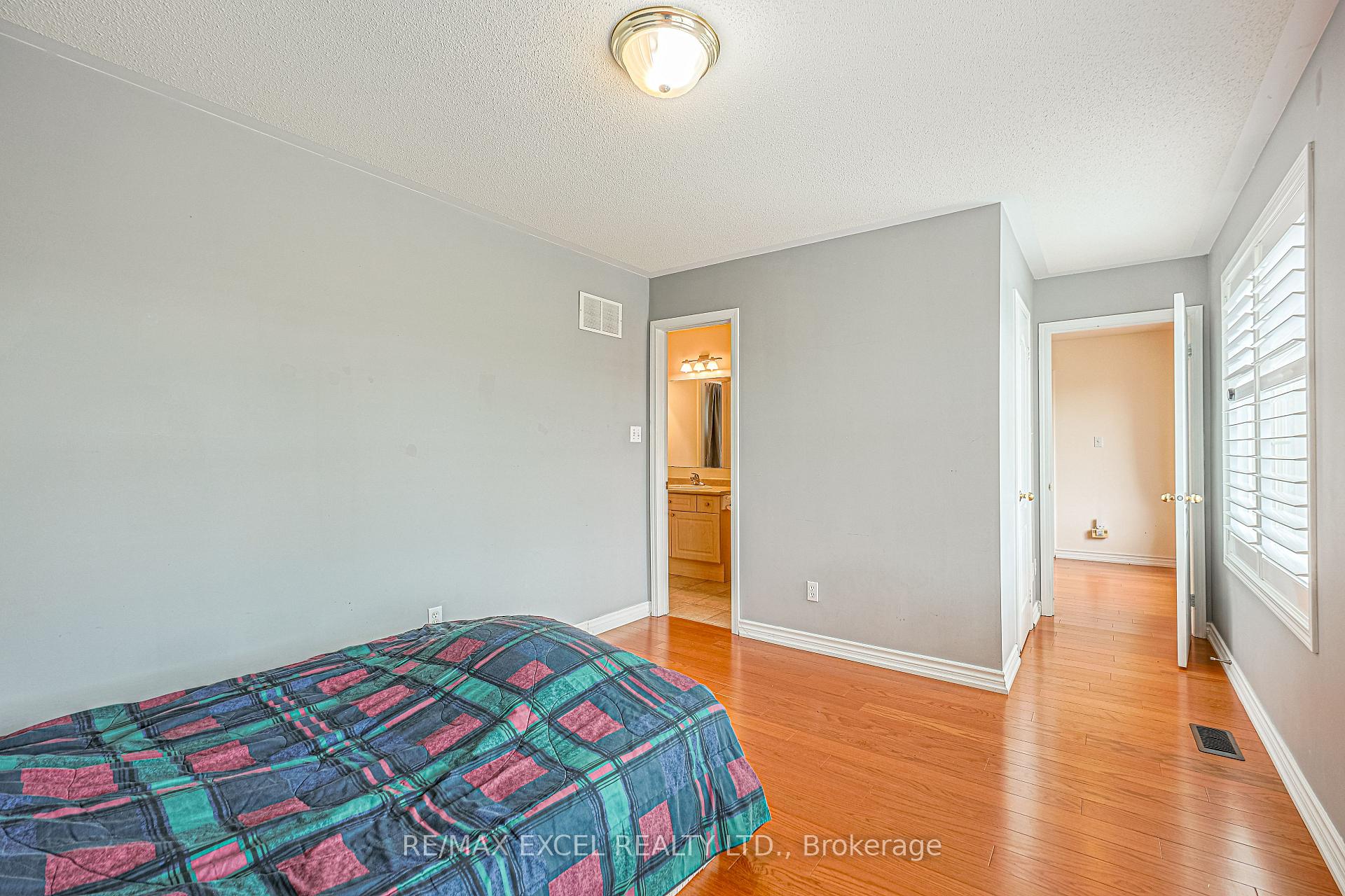 Photo 26 of 37 Baintree Street, Markham, Wismer — HOMEH