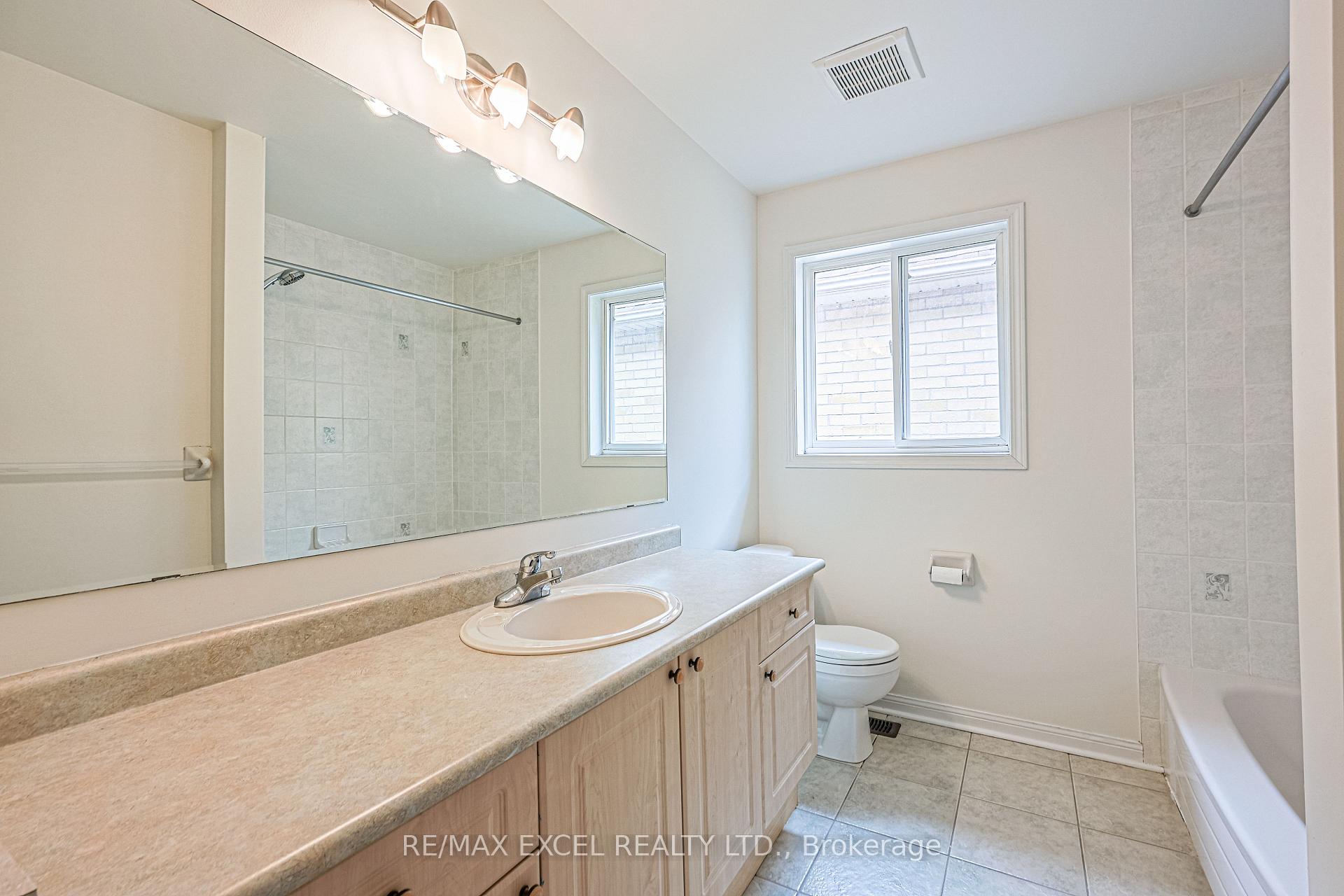 Photo 29 of 37 Baintree Street, Markham, Wismer — HOMEH