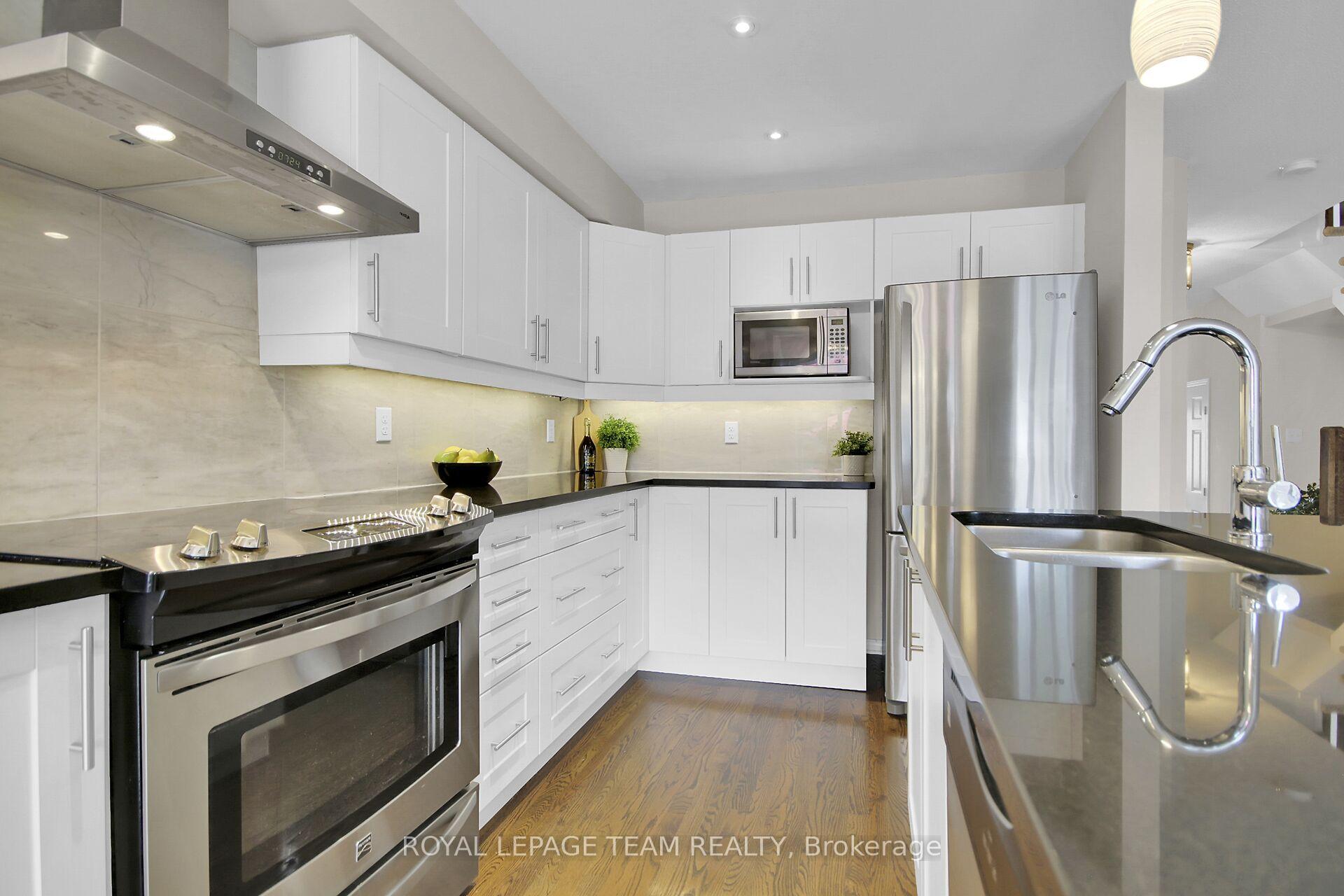 Photo 16 of 312 Amici Terrace, Ottawa, Kanata - Emerald Meadows/Trailwest — HOMEH