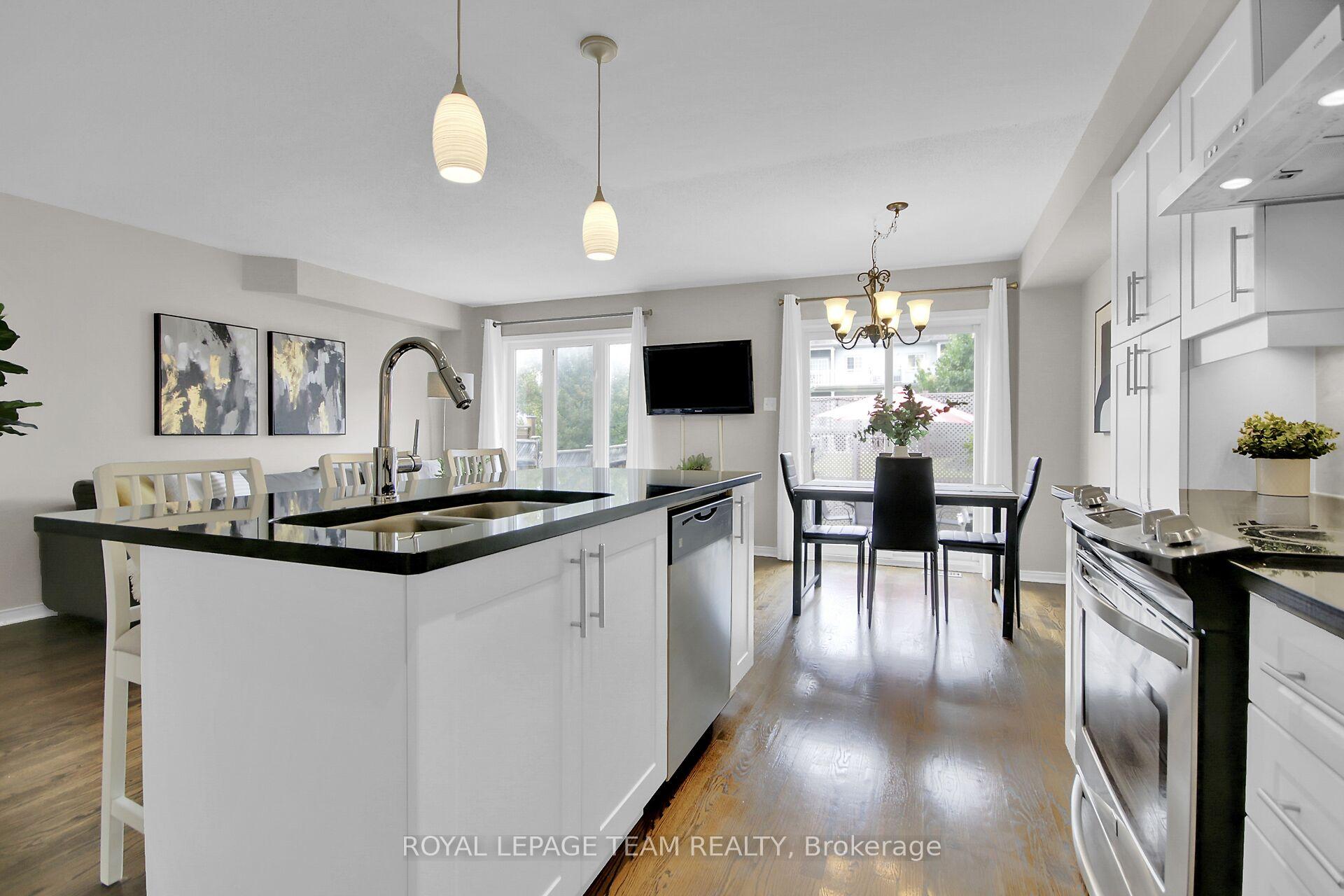 Photo 17 of 312 Amici Terrace, Ottawa, Kanata - Emerald Meadows/Trailwest — HOMEH
