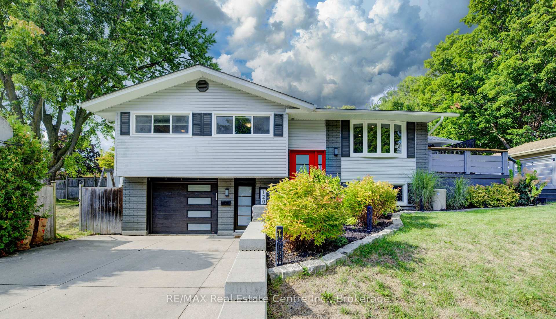 Photo 1 of 120 Rennie Drive, Kitchener — HOMEH