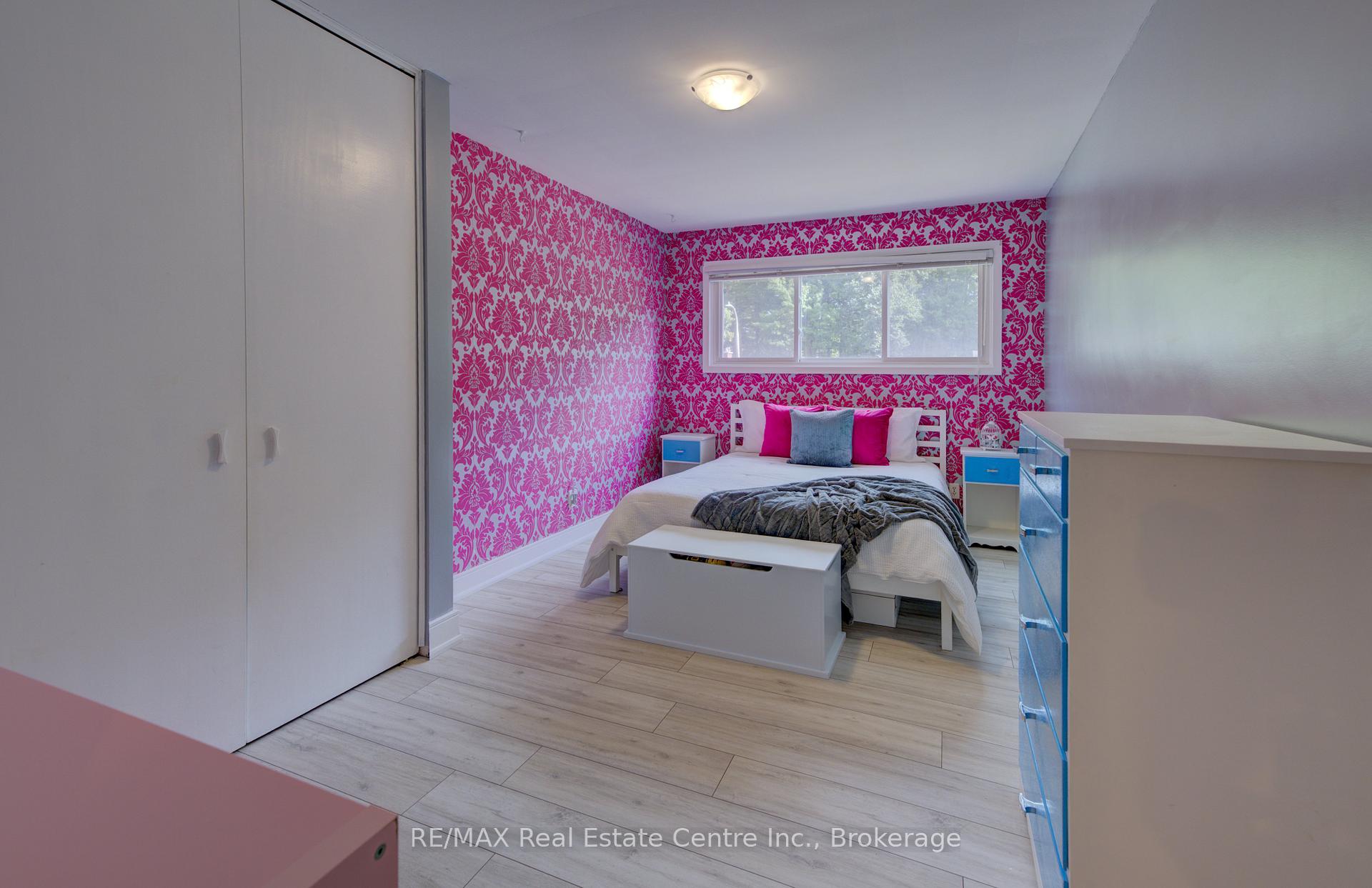 Photo 18 of 120 Rennie Drive, Kitchener — HOMEH