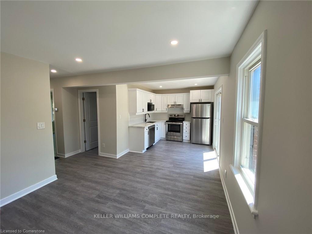 Photo 2 of Unit Main, 22 Cheryl Avenue, Hamilton, Macassa — HOMEH