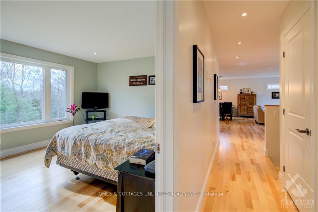 Photo 15 of 195 Maple Street, Lanark Highlands, Lanark Highlands (Dalhousie) Twp — HOMEH