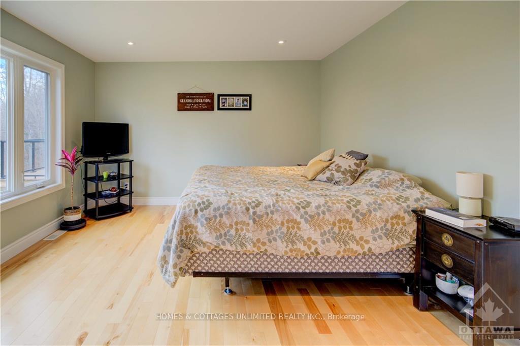 Photo 16 of 195 Maple Street, Lanark Highlands, Lanark Highlands (Dalhousie) Twp — HOMEH