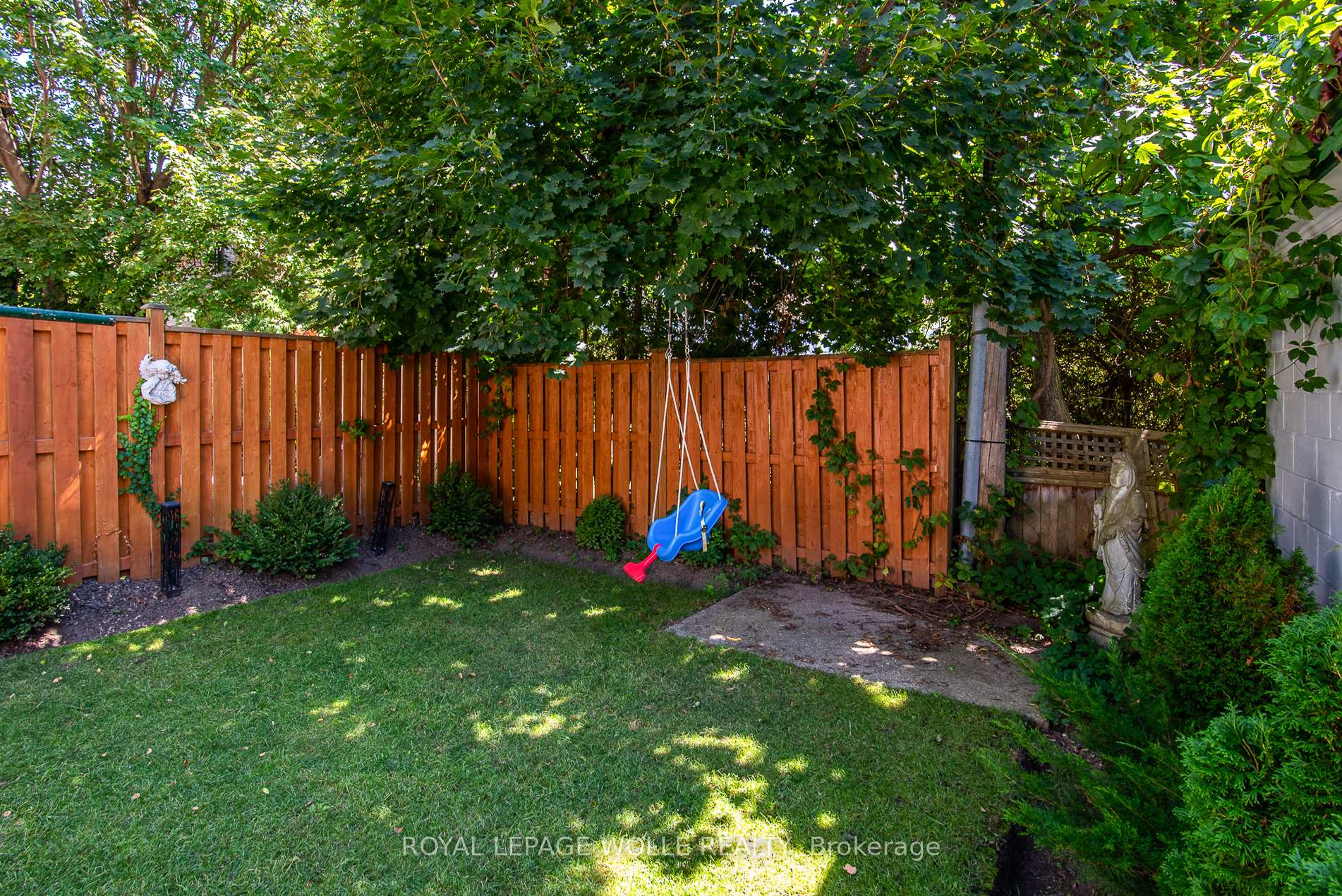 Photo 40 of 73 Water Street S, Kitchener — HOMEH