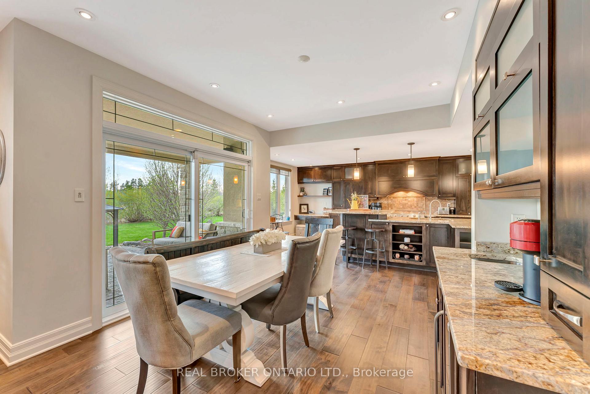 Photo 11 of 1040 Black Canary Drive, Ottawa, Manotick East to Manotick Station — HOMEH