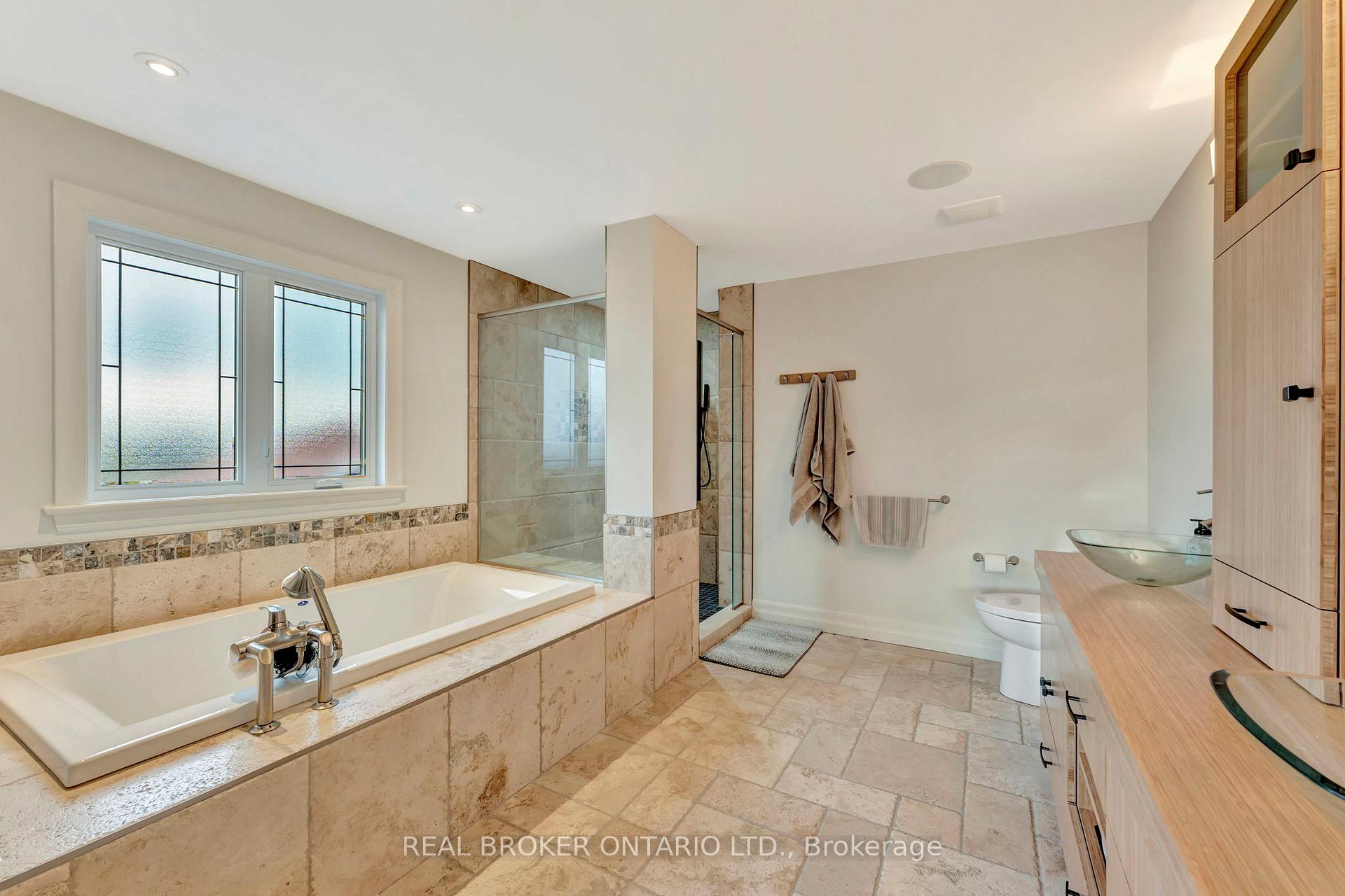 Photo 28 of 1040 Black Canary Drive, Ottawa, Manotick East to Manotick Station — HOMEH