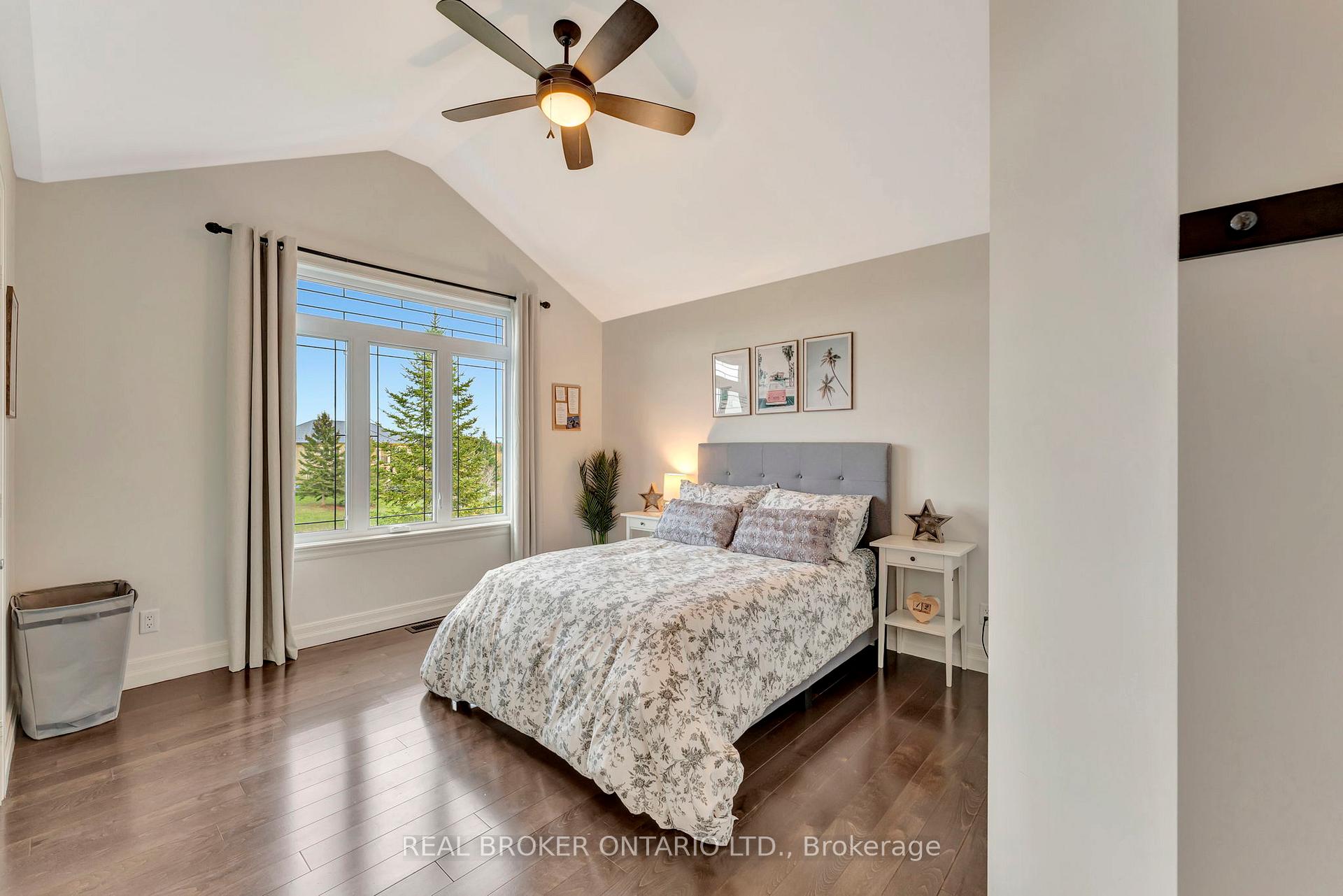 Photo 33 of 1040 Black Canary Drive, Ottawa, Manotick East to Manotick Station — HOMEH