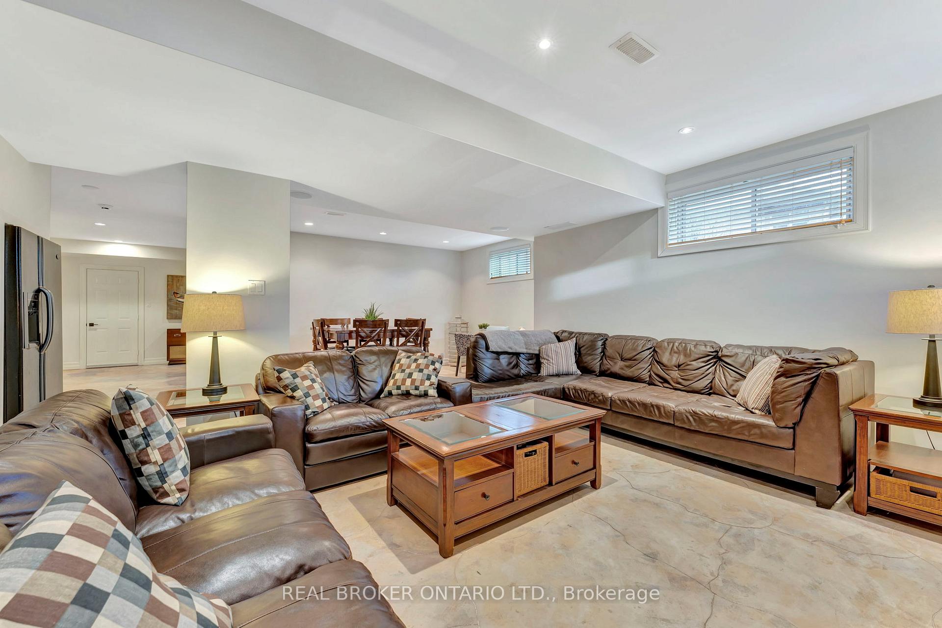Photo 39 of 1040 Black Canary Drive, Ottawa, Manotick East to Manotick Station — HOMEH