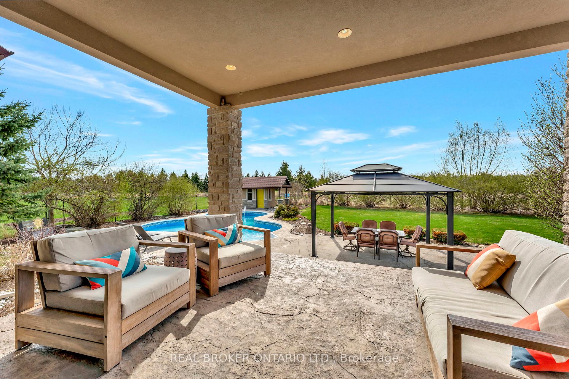 Photo 43 of 1040 Black Canary Drive, Ottawa, Manotick East to Manotick Station — HOMEH