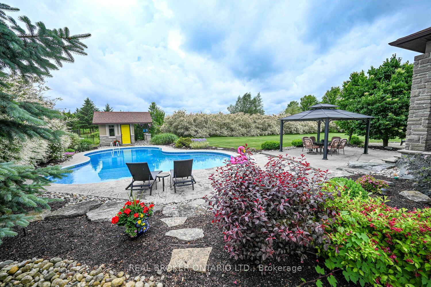 Photo 45 of 1040 Black Canary Drive, Ottawa, Manotick East to Manotick Station — HOMEH