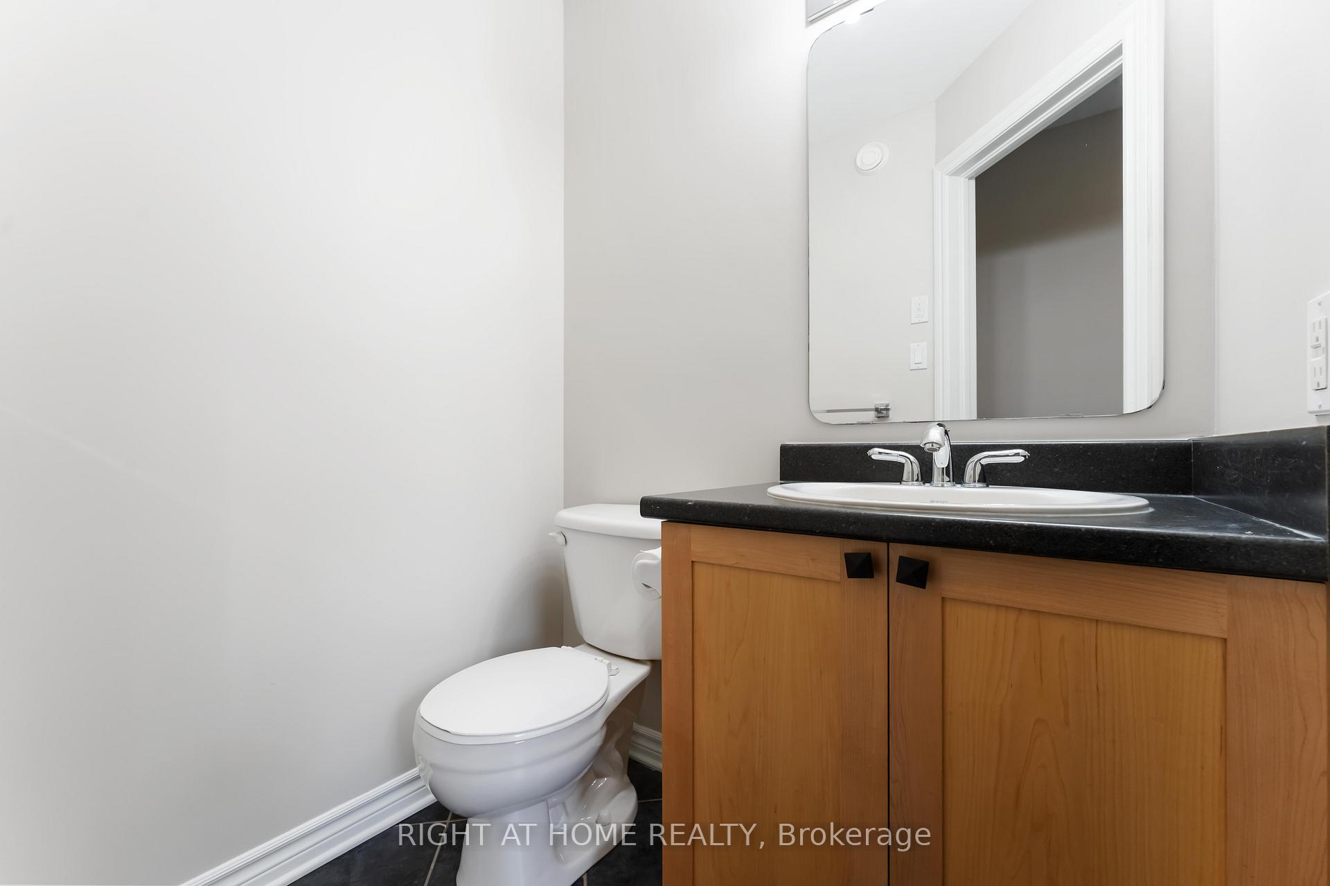 Photo 6 of 218 Tandalee Crescent, Ottawa, Kanata - Emerald Meadows/Trailwest — HOMEH