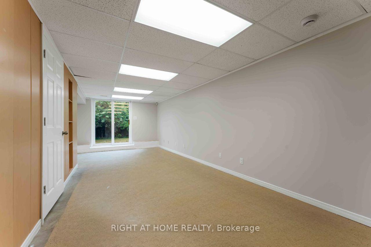 Photo 24 of 218 Tandalee Crescent, Ottawa, Kanata - Emerald Meadows/Trailwest — HOMEH