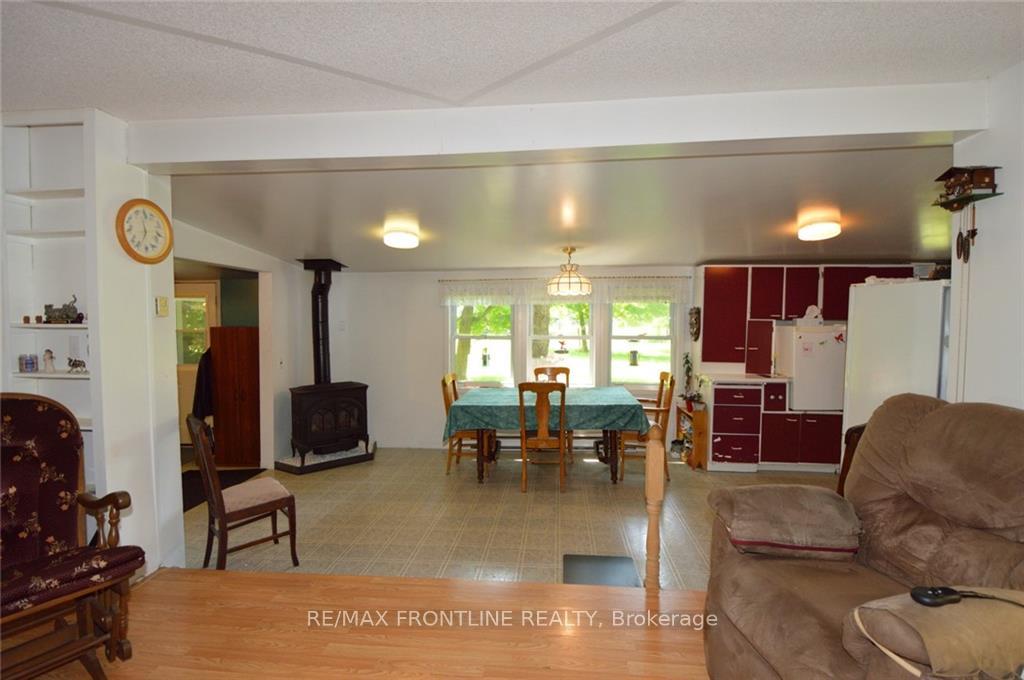 Photo 4 of 689 River Drive, Lanark Highlands, Lanark Highlands (Dalhousie) Twp — HOMEH