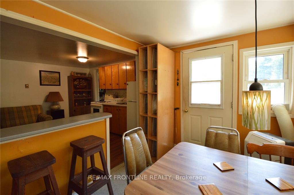 Photo 12 of 689 River Drive, Lanark Highlands, Lanark Highlands (Dalhousie) Twp — HOMEH