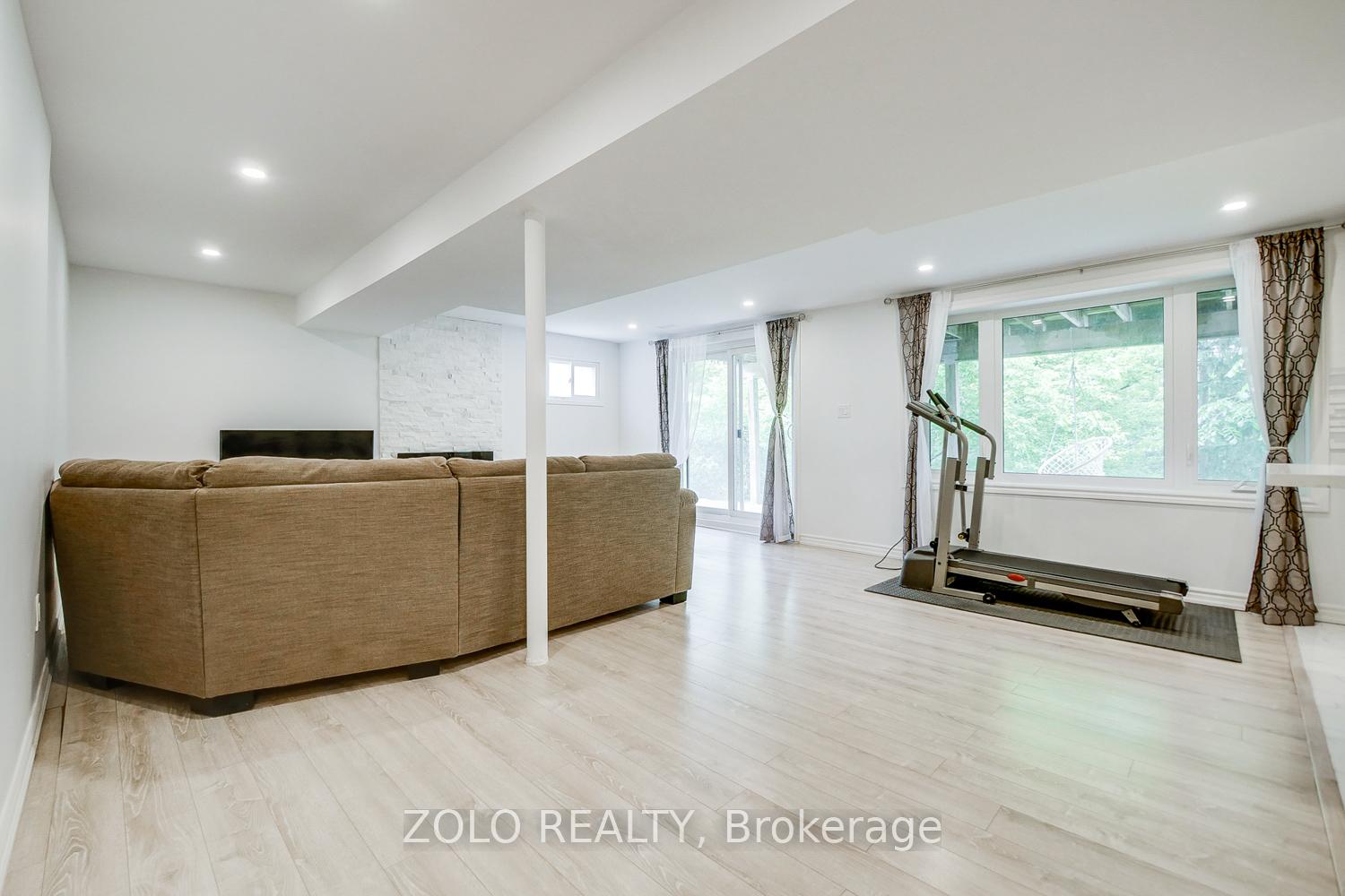 Photo 11 of Unit Lower, 62 Julia Street, Markham, Thornhill — HOMEH