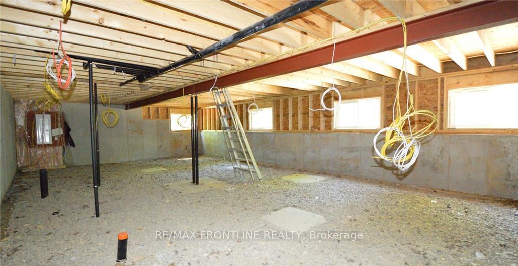 Photo 4 of 185 Maple Street, Lanark Highlands, Lanark Highlands (Dalhousie) Twp — HOMEH