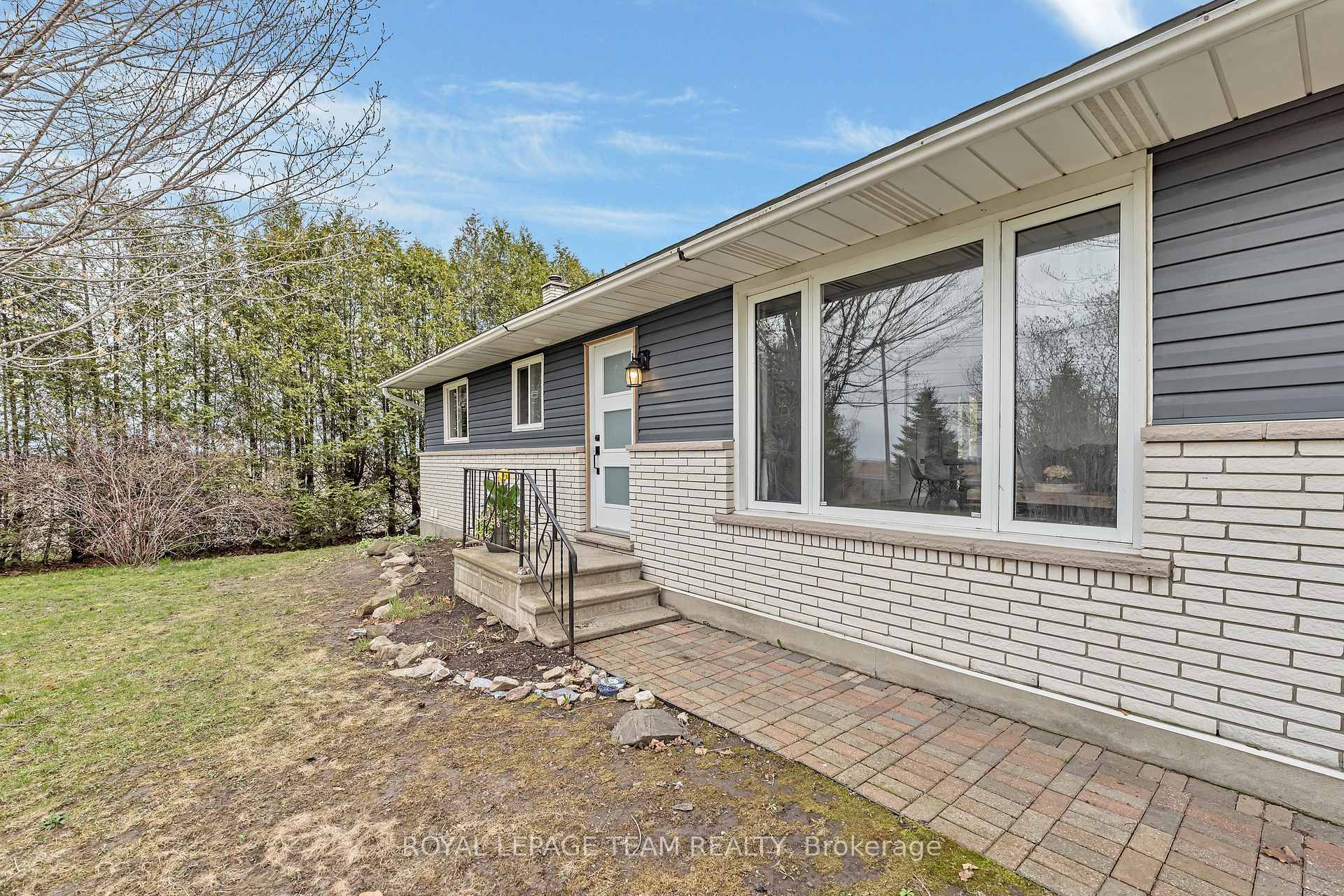 Photo 7 of 2960 Roger Stevens Drive, Ottawa, Rideau Twp S of Reg Rd 6 W of Mccordick Rd. — HOMEH