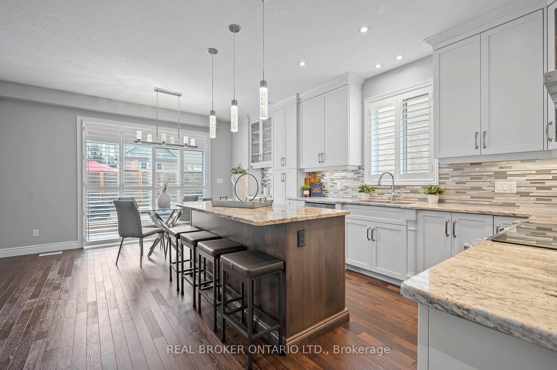 Photo 5 of 70 Pioneer Tower Road, Kitchener — HOMEH