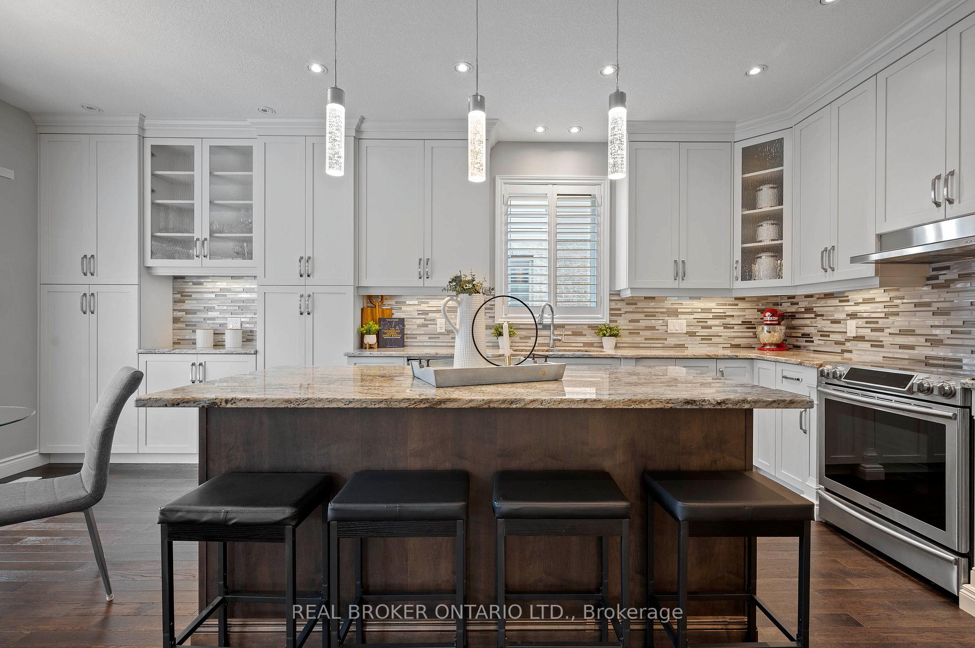 Photo 6 of 70 Pioneer Tower Road, Kitchener — HOMEH