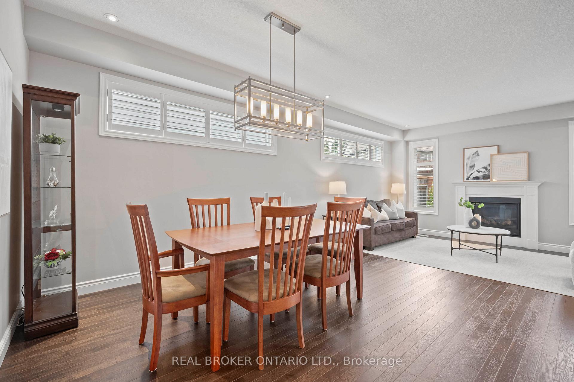 Photo 12 of 70 Pioneer Tower Road, Kitchener — HOMEH