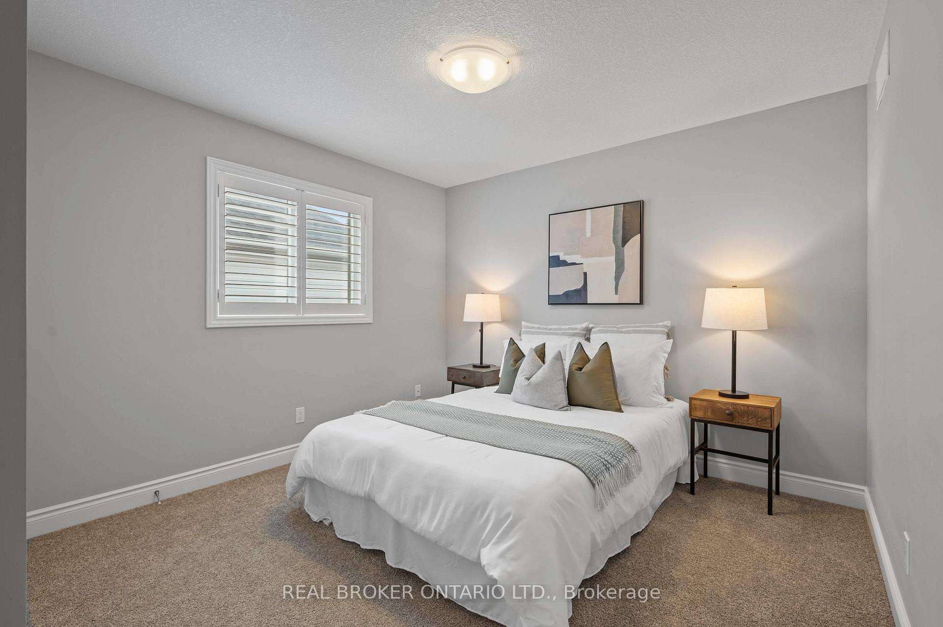 Photo 28 of 70 Pioneer Tower Road, Kitchener — HOMEH