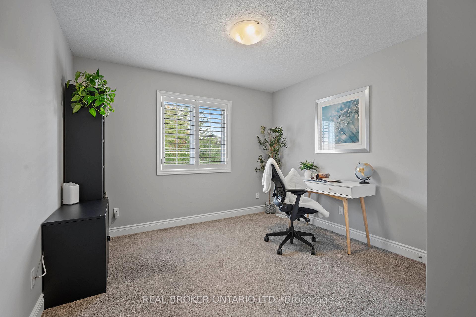 Photo 31 of 70 Pioneer Tower Road, Kitchener — HOMEH