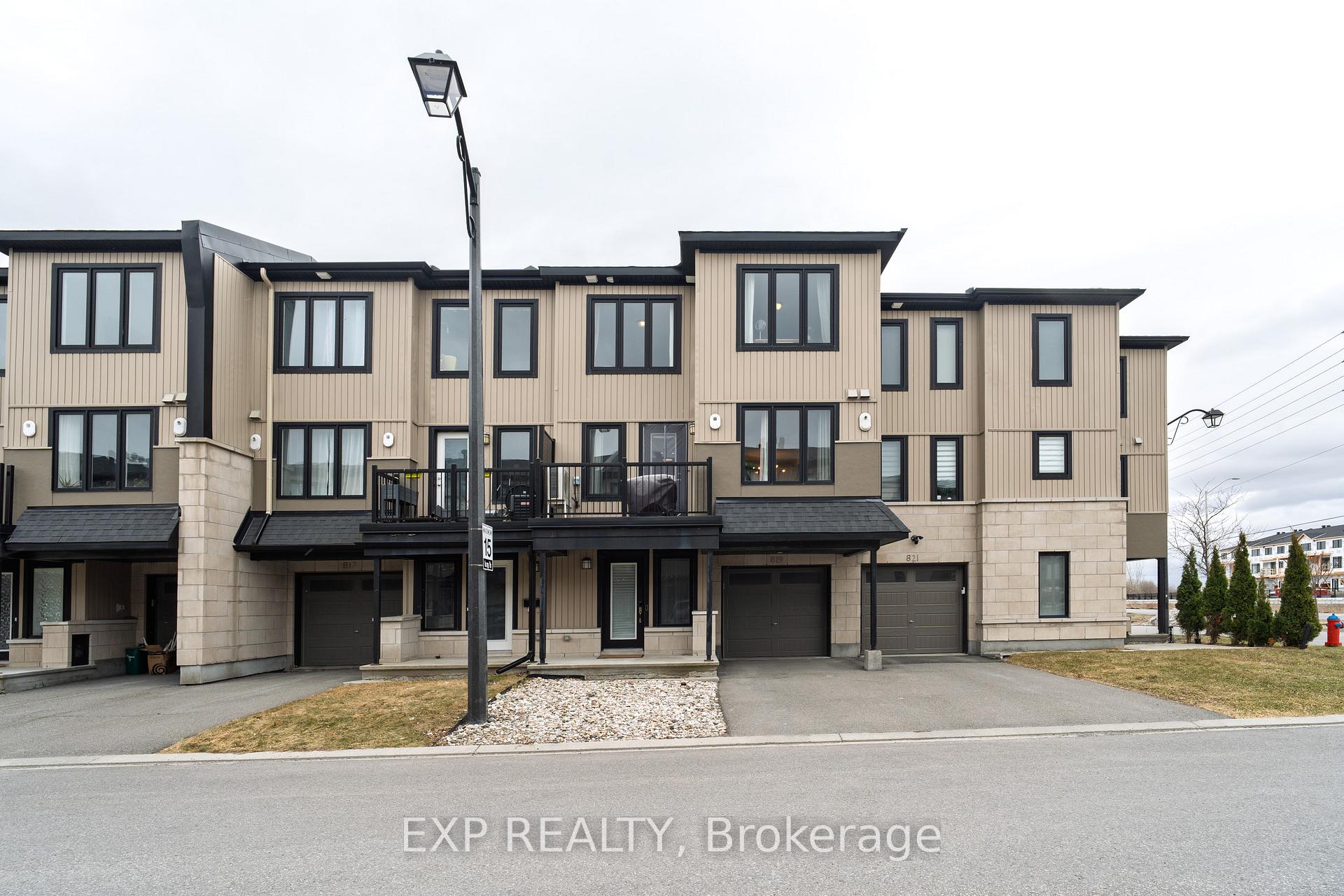 Photo 1 of 819 Element Private, Ottawa, Kanata - Emerald Meadows/Trailwest — HOMEH