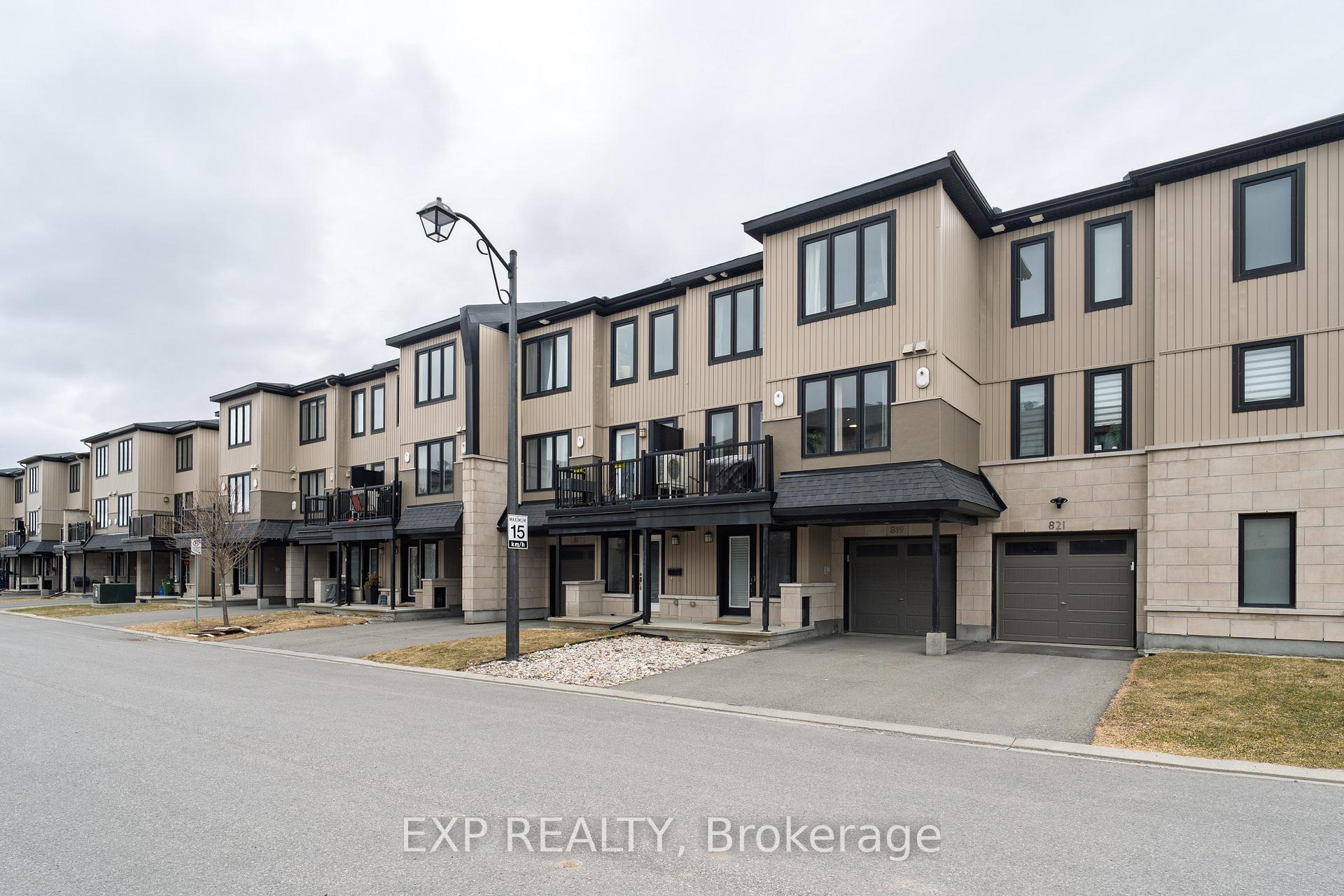 Photo 2 of 819 Element Private, Ottawa, Kanata - Emerald Meadows/Trailwest — HOMEH