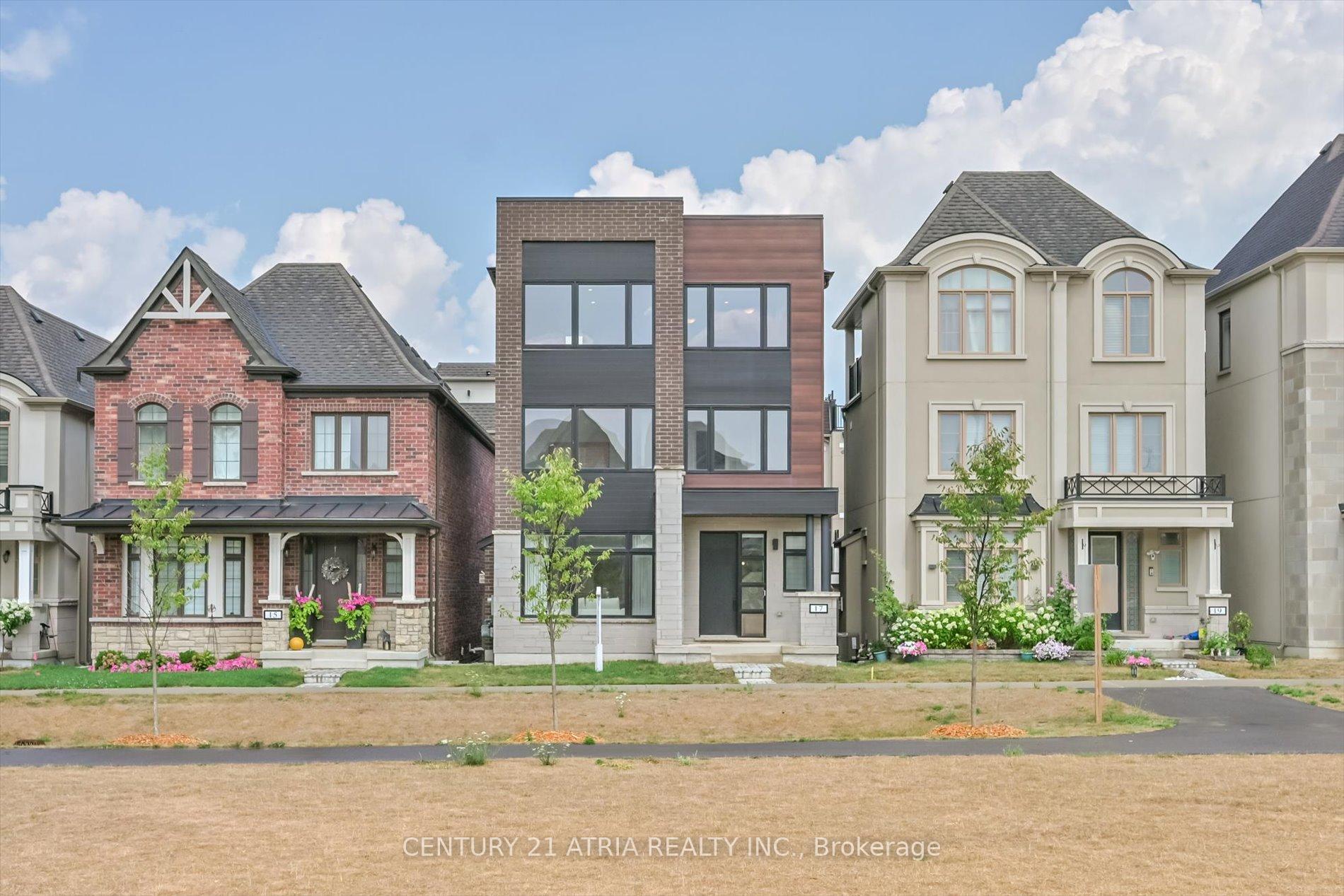 Photo 3 of 17 Kohn Lane, Markham, Angus Glen — HOMEH