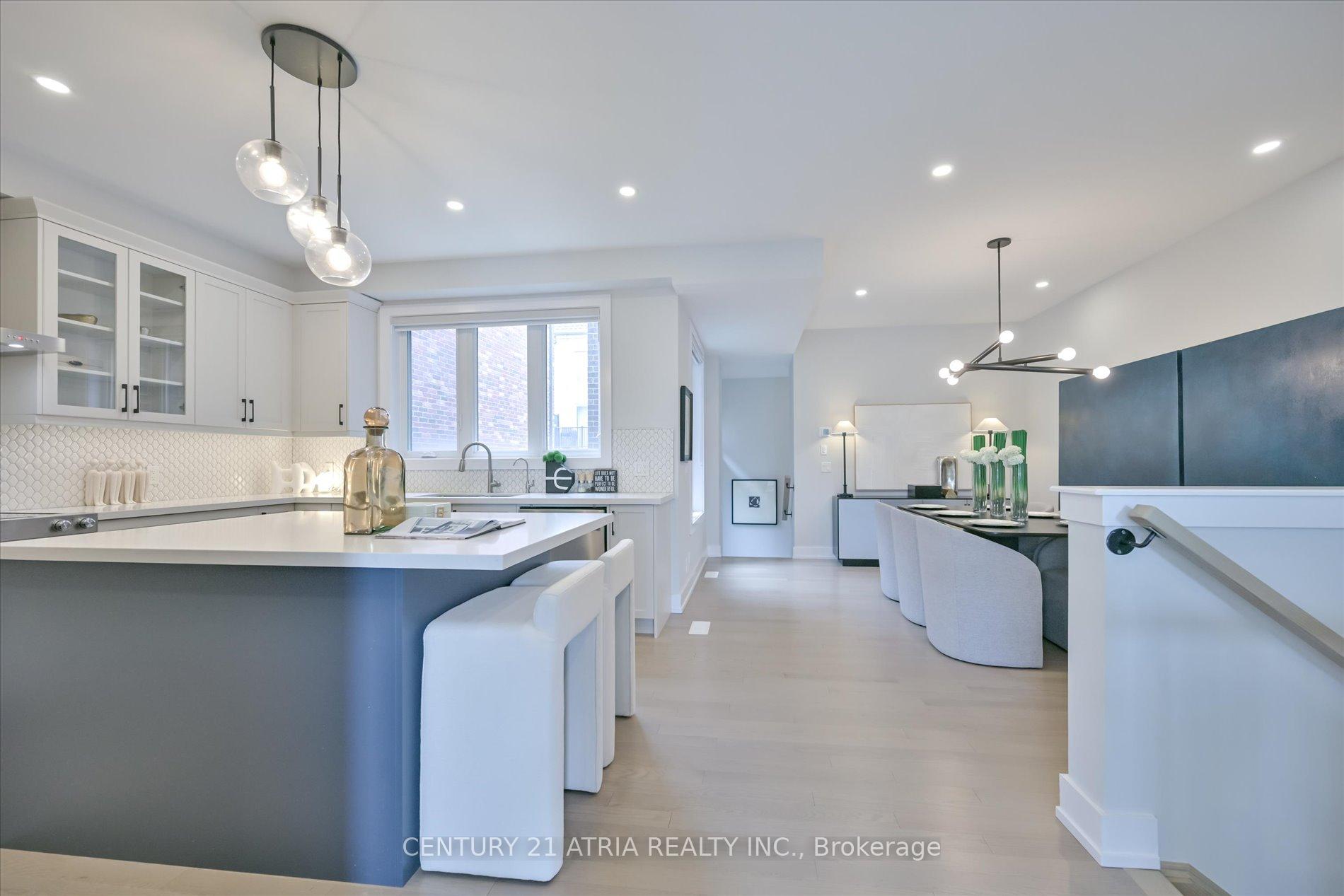Photo 12 of 17 Kohn Lane, Markham, Angus Glen — HOMEH