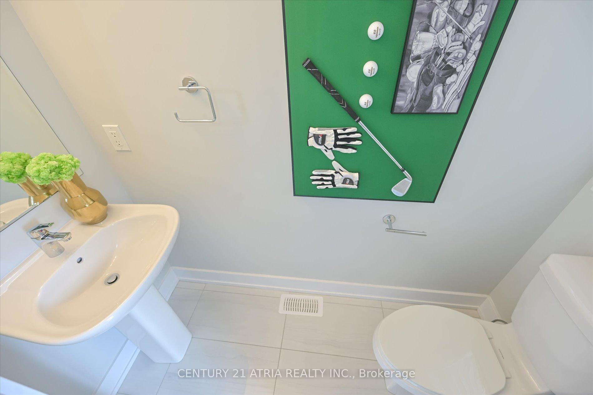 Photo 21 of 17 Kohn Lane, Markham, Angus Glen — HOMEH