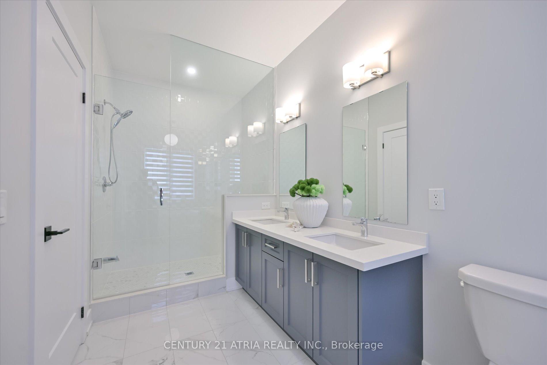 Photo 28 of 17 Kohn Lane, Markham, Angus Glen — HOMEH