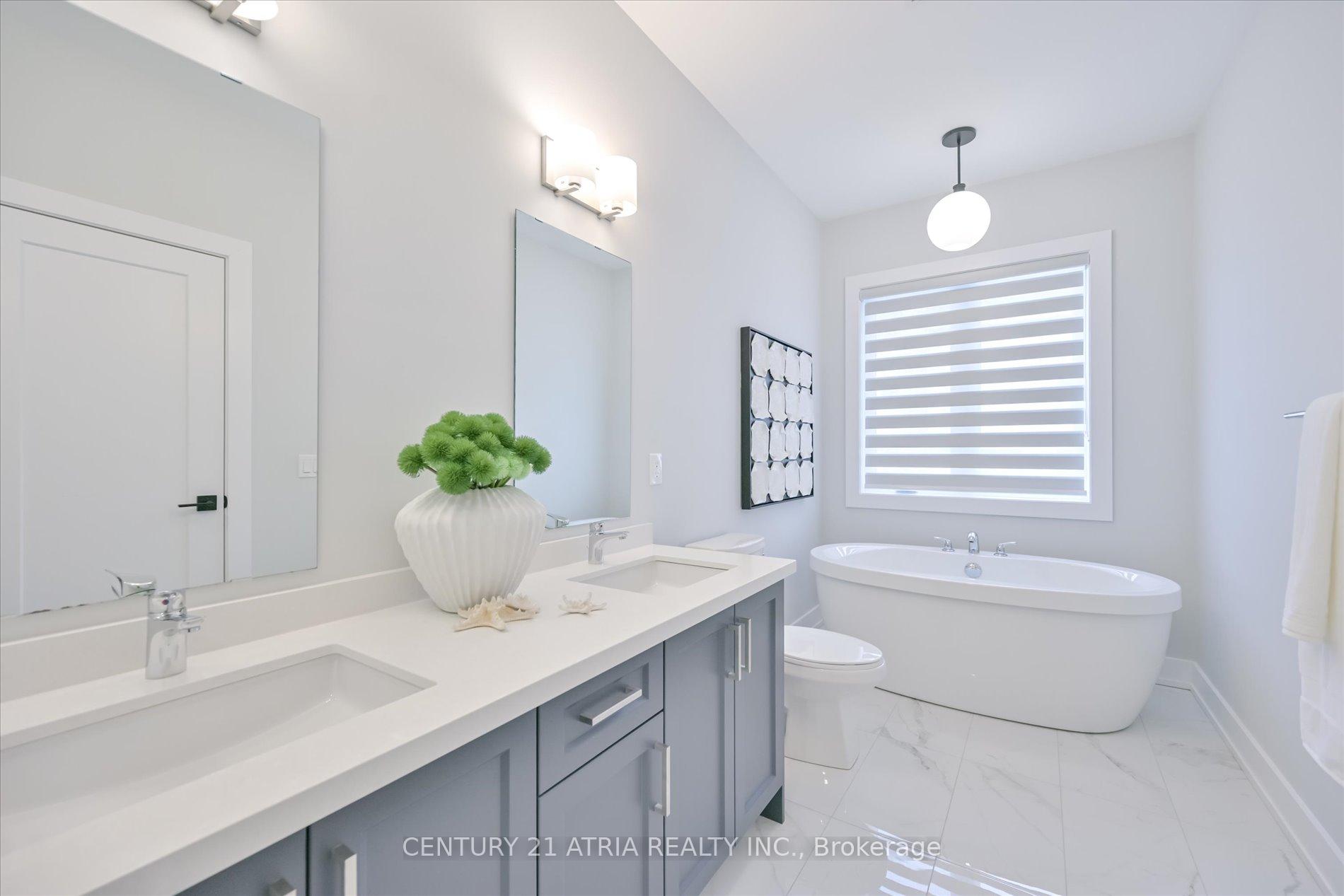 Photo 29 of 17 Kohn Lane, Markham, Angus Glen — HOMEH