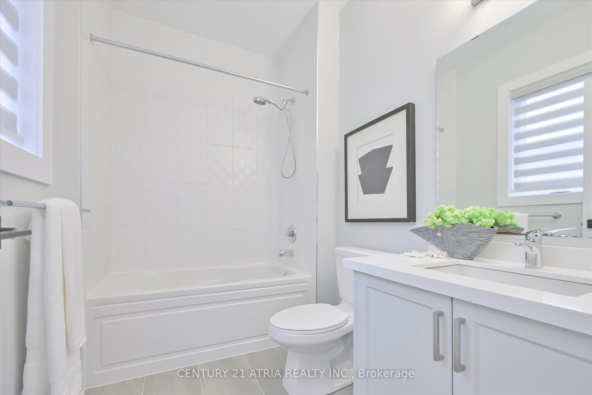 Photo 32 of 17 Kohn Lane, Markham, Angus Glen — HOMEH