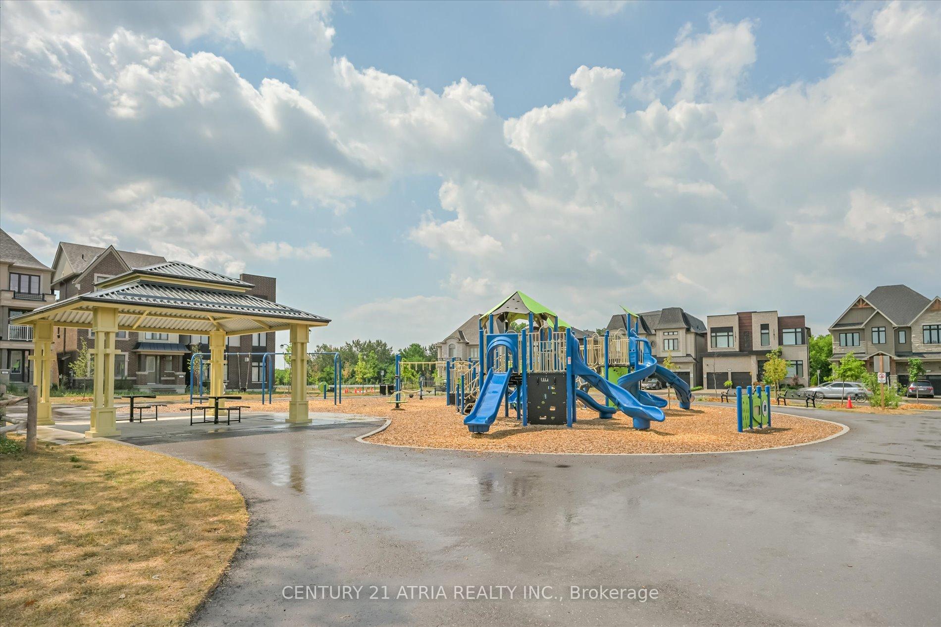Photo 50 of 17 Kohn Lane, Markham, Angus Glen — HOMEH