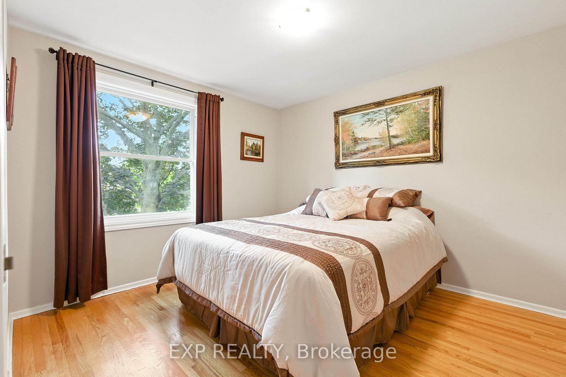 Photo 30 of 36 Marquette Drive, Kitchener — HOMEH