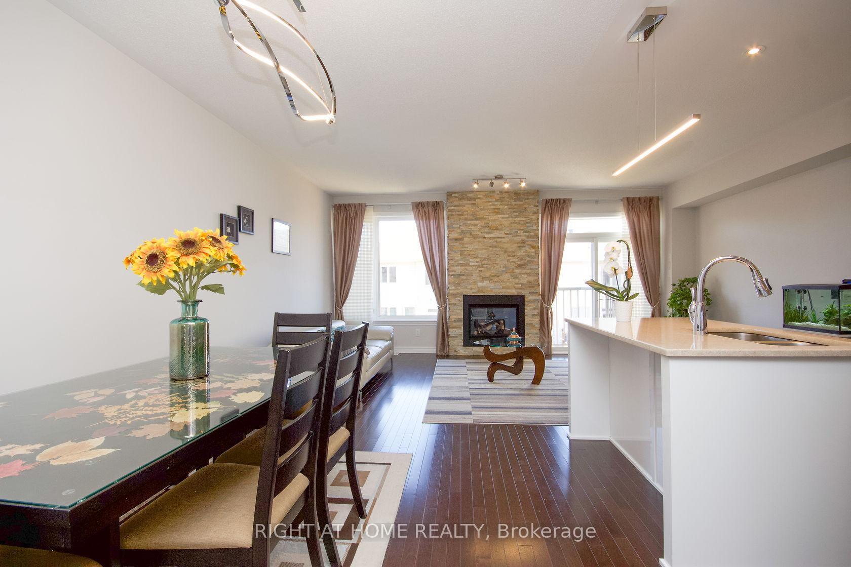 Photo 5 of 908 Fletcher Circle, Ottawa, Kanata - Kanata Lakes/Heritage Hills — HOMEH