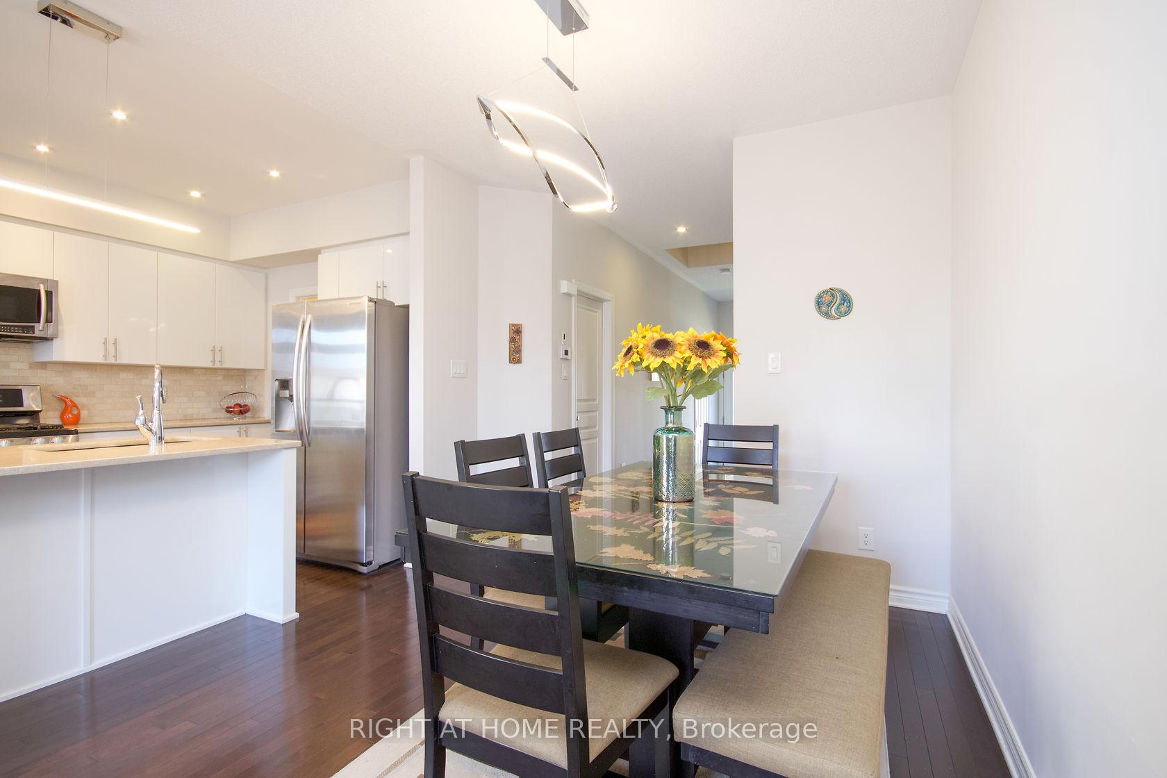 Photo 6 of 908 Fletcher Circle, Ottawa, Kanata - Kanata Lakes/Heritage Hills — HOMEH