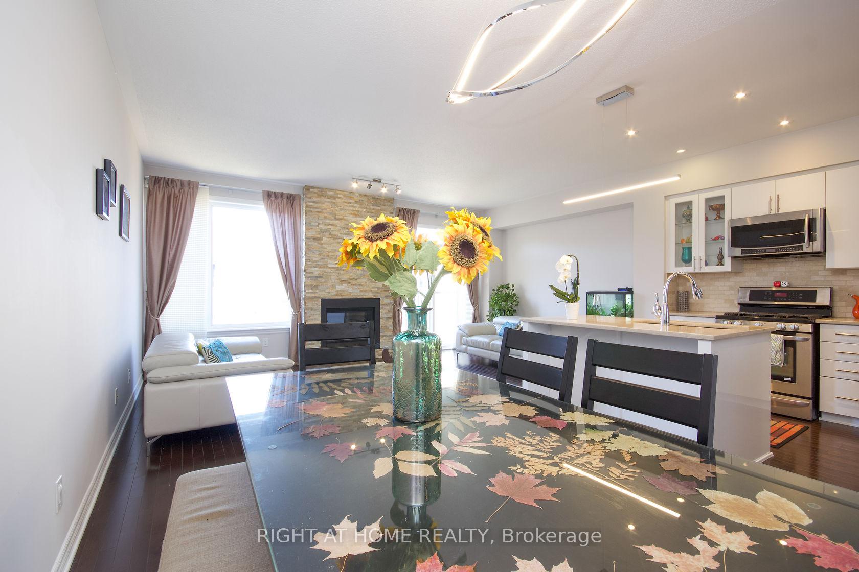 Photo 7 of 908 Fletcher Circle, Ottawa, Kanata - Kanata Lakes/Heritage Hills — HOMEH