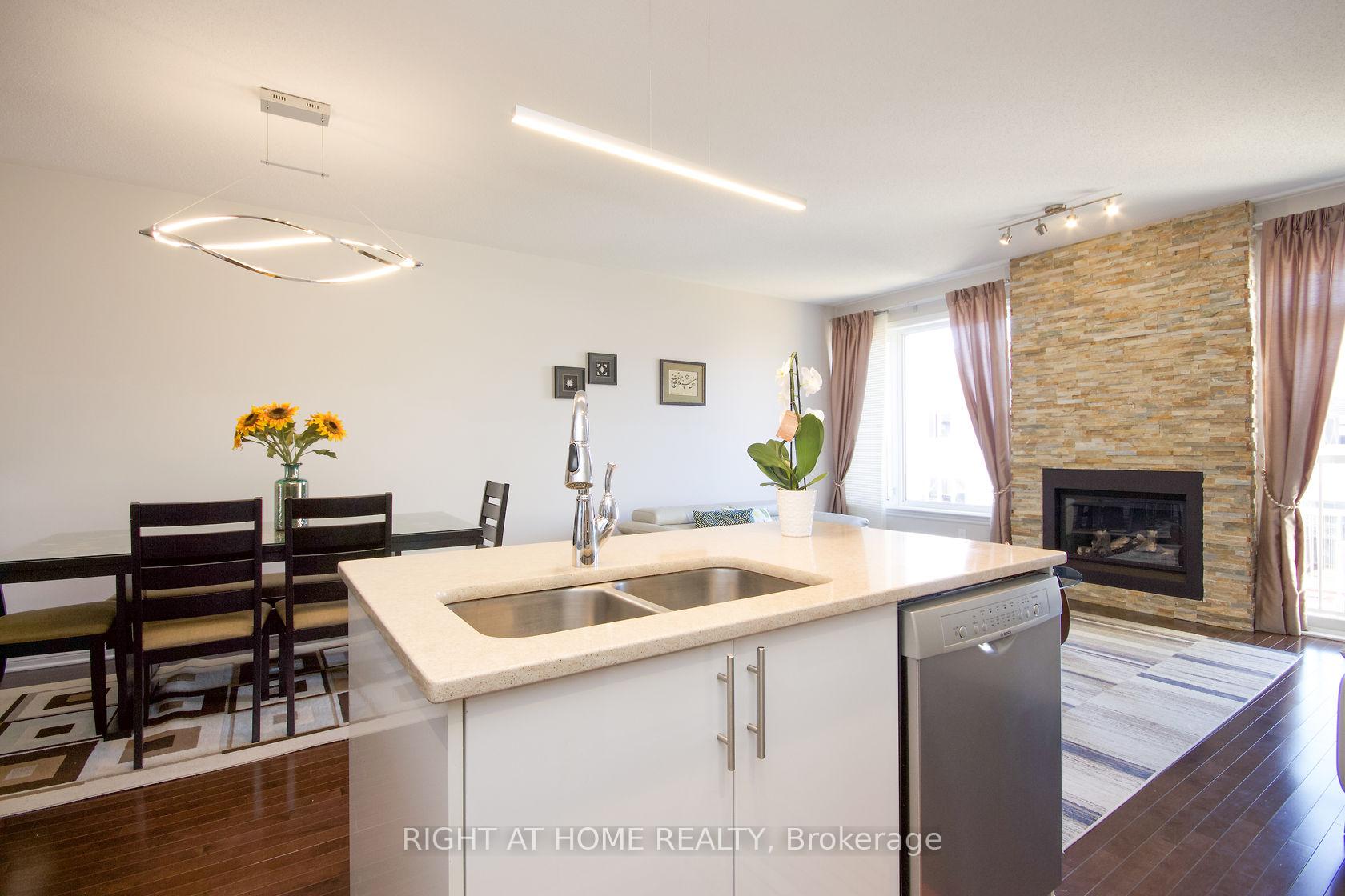 Photo 14 of 908 Fletcher Circle, Ottawa, Kanata - Kanata Lakes/Heritage Hills — HOMEH